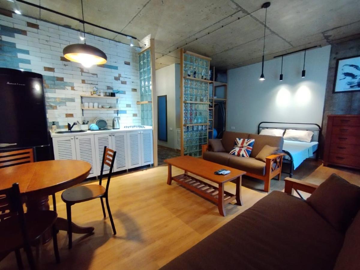 Davka Apartments 巴统 外观 照片