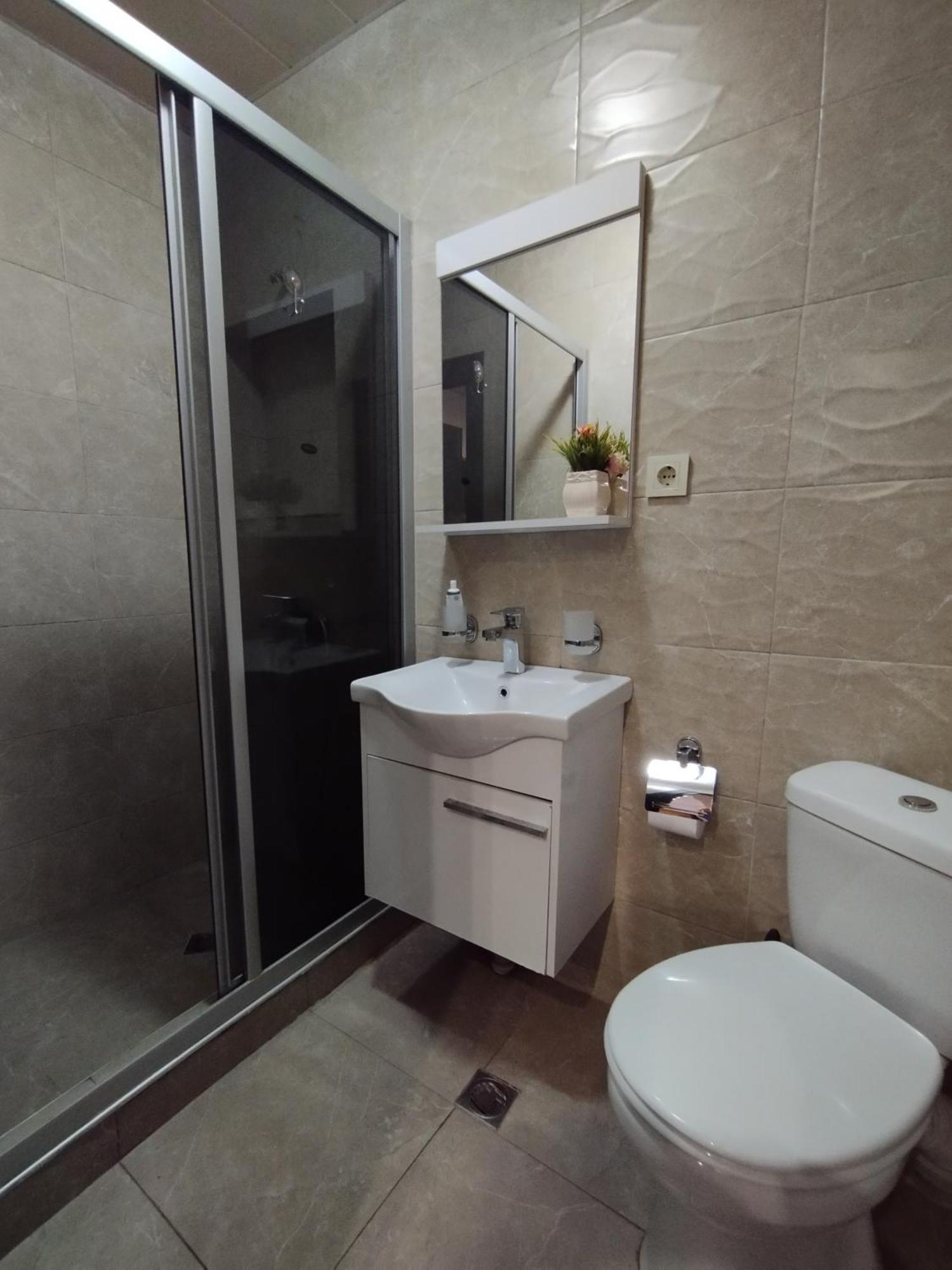 Davka Apartments 巴统 客房 照片